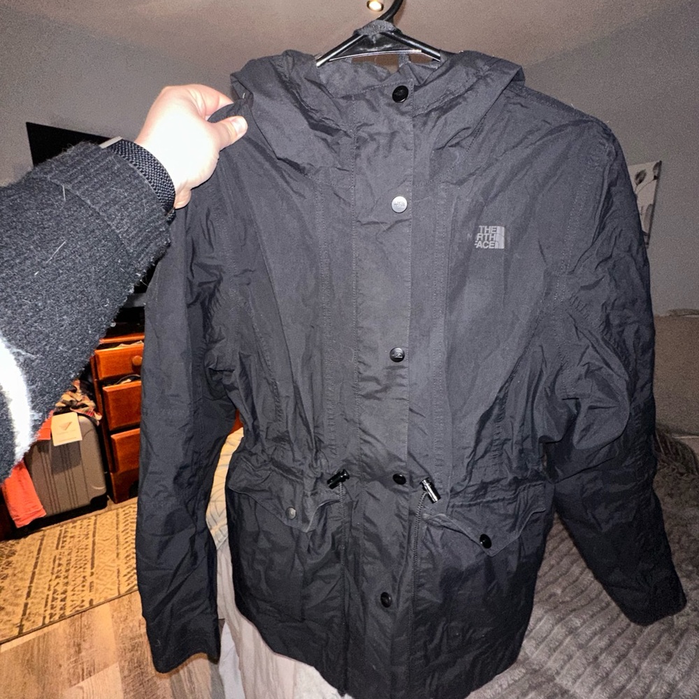 The north face Women’s Zoomie Jacket